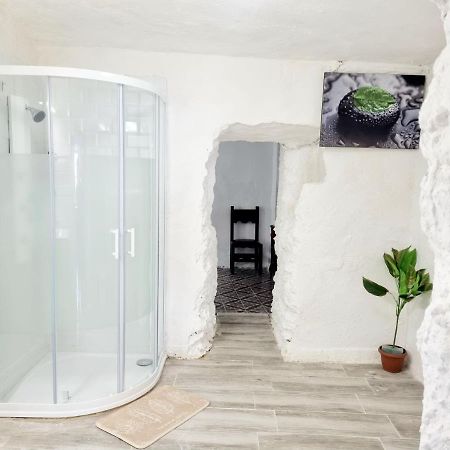 Apartamentos La Cueva Paterna Dış mekan fotoğraf