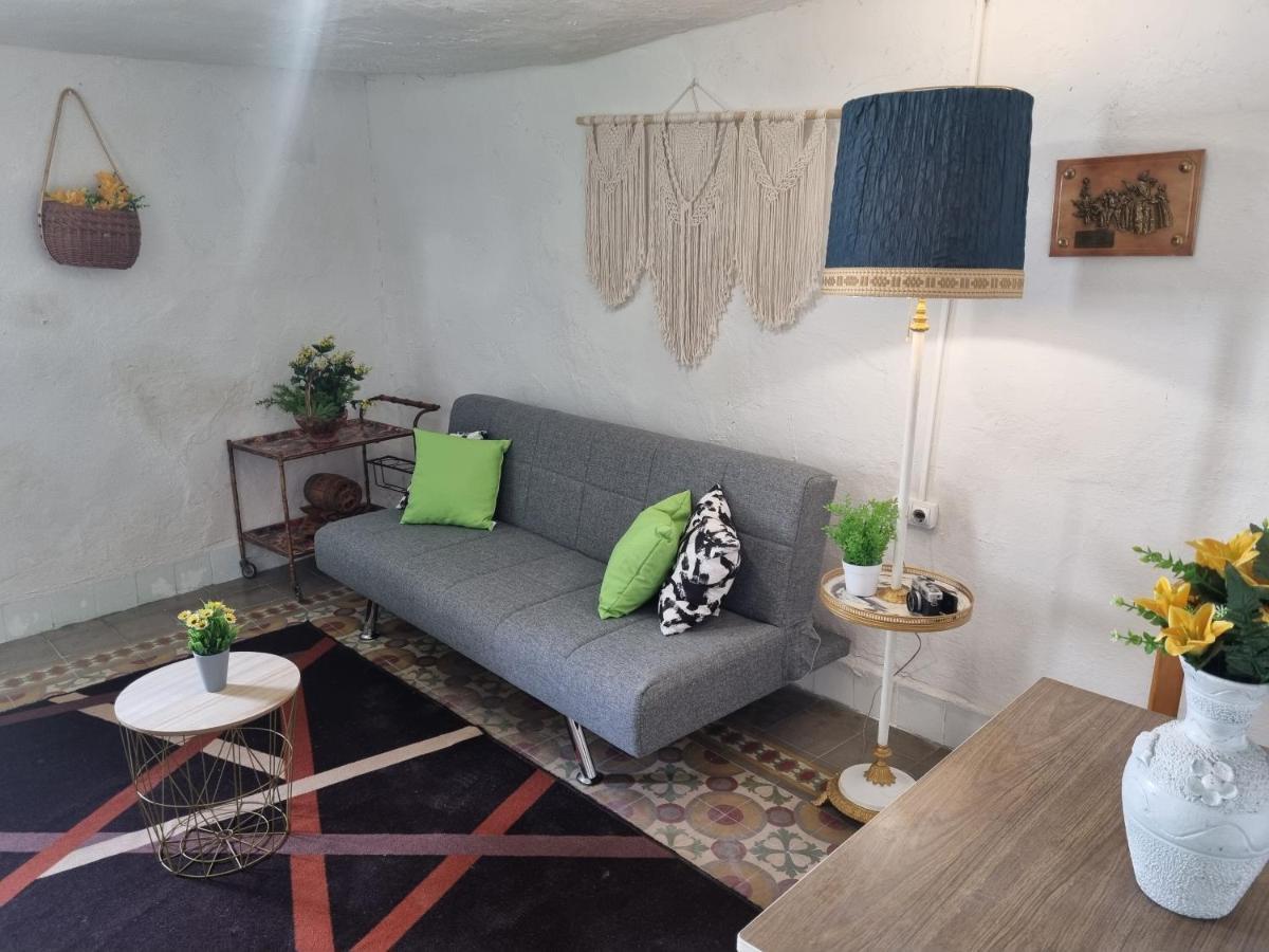 Apartamentos La Cueva Paterna Dış mekan fotoğraf